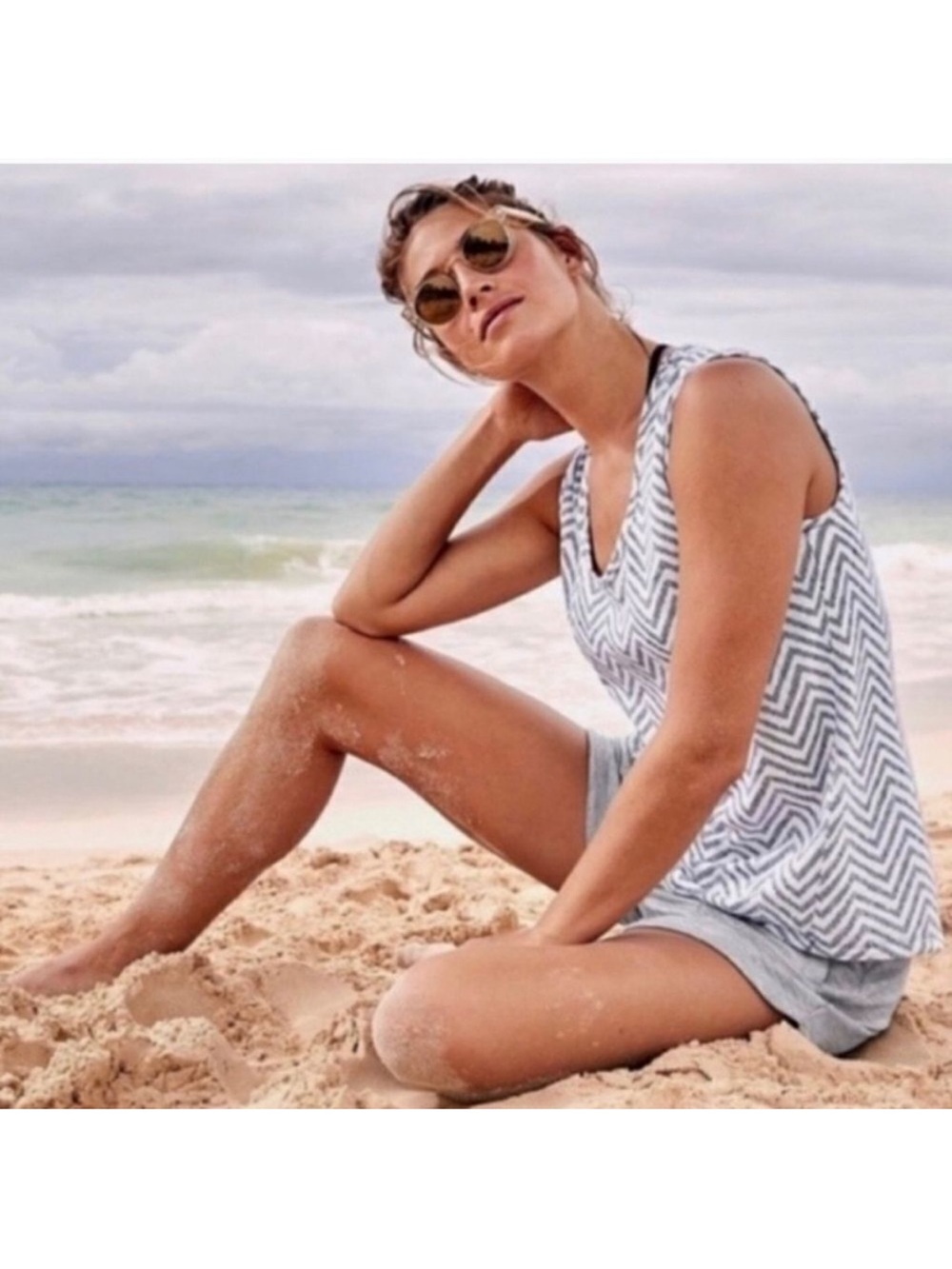 Athleta Blue and White Chevron Sleeveless Top Size Medium